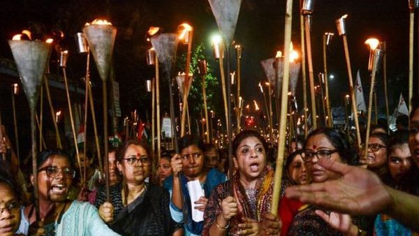 రేపు దేశవ్యాప్తంగా డాక్టర్ల సమ్మె-ఐఎంఏ పిలుపు-ఎమర్జెన్సీ తప్ప అన్నీ..!