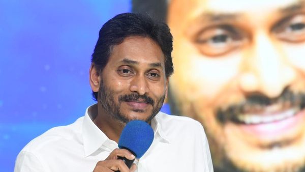 ఇక ప్రజల్లోనే ఉంటాను, అబద్దం చెప్పనందుకే - జగన్..!!