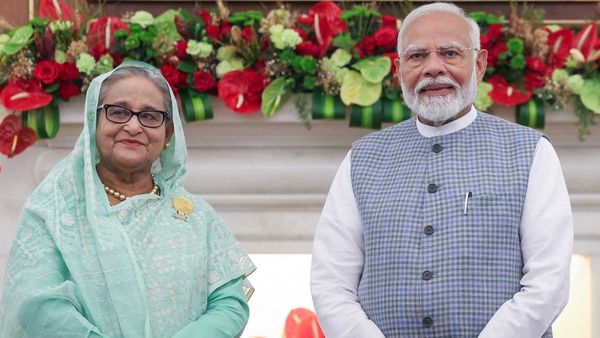 Sheikh Hasina: బంగ్లా ప్రధాని షేక్ హసీనా రాజీనామా-భారత్ కు నష్టమేనా ?