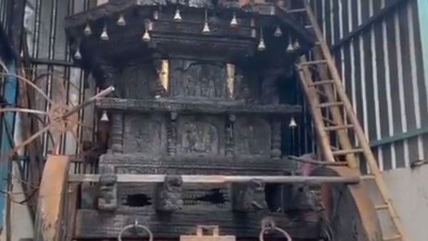 మరో అంతర్వేది- రథానికి నిప్పు: అప్పుడు జగన్‌పై- ఇప్పుడు ఎవరిపై వేస్తారు?