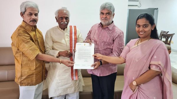 Alai Balai: అక్టోబర్ 13న అలయ్ బలయ్.. అతిథులకు దత్తాత్రేయ ఆహ్వానం..