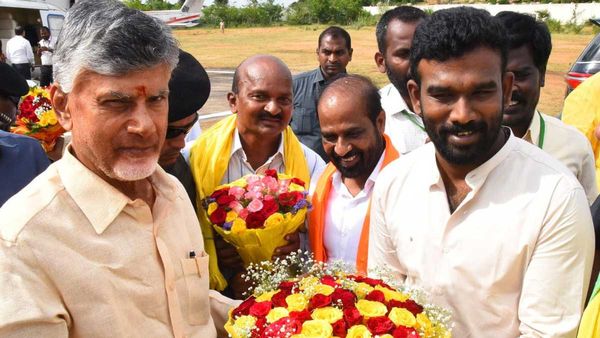 వైసీపీకి వీరవిధేయుడు, పరిటాల ఫ్యామిలీతో తేడాలు, చంద్రబాబు ప్రభుత్వంలో?  