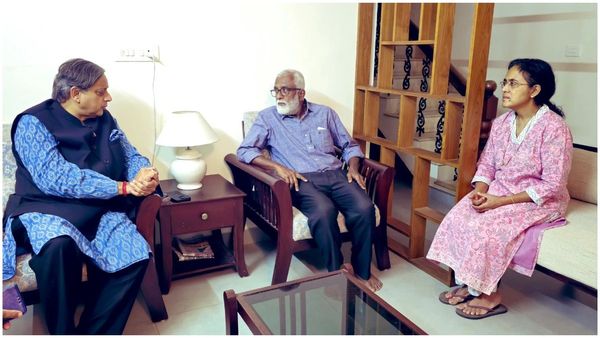 EY News: EY ఉద్యోగి కుటుంబాన్ని పరామర్శించిన శశిథరూర్.. కంపెనీల్లో వర్క్ కల్చర్‌పై ఫైర్