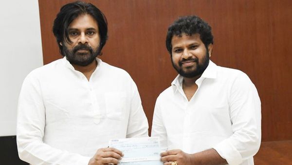 ప‌వ‌న్‌క‌ళ్యాణ్‌కు రూ.3ల‌క్ష‌లు విరాళం అంద‌జేసిన హైప‌ర్ ఆది..