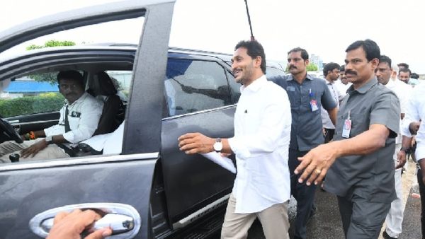 వైఎస్ జగన్ సెక్యూరిటీ కేసులో ఇంప్లీడ్ పిటిషన్..! హైకోర్టు చీవాట్లు..!