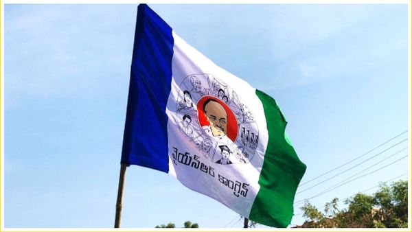 వైసీపీ నాయకుల వింత సమాధానాలు విని విసిగిపోయాం, పోలీసులు 