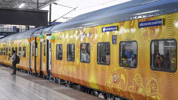 మనదేశంలో రైలు జన్మిస్తుంది తెలుసా? అలా పుట్టి 55 ఏళ్లు