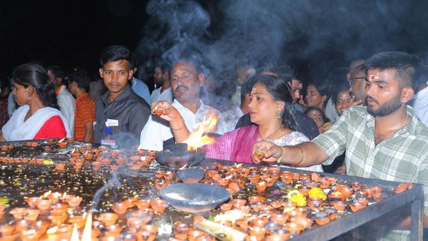 ఆ ఆలయంలో మంత్రి వంగలపూడి అనిత పూజలు