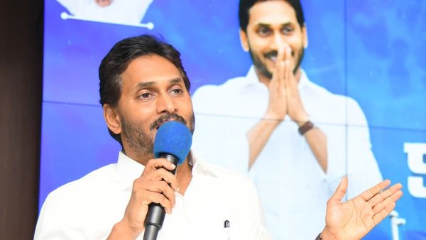 ఎవరీ సాయి ద‌త్‌,  జగన్ కీలక బాధ్యతలు - ఢిల్లీ సిఫార్సు..!?