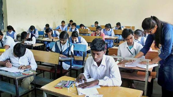 9,10 తరగతి పరీక్షల్లో మార్పులు - ఇక నుంచి ఇలా..!!