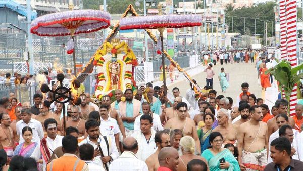 TTD: తిరుమలలో కన్నుల పండుగగా భాగ్‌ సవారి - హుండీ కానుక‌లు రూ.26 కోట్లు..!!