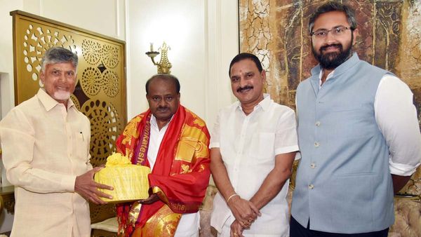 విశాఖ స్టీల్ ప్లాంట్ ప్రైవేటీకరణ వేళ.. కేంద్రమంత్రితో చంద్రబాబు భేటీ: ఆ ప్రతిపాదన?