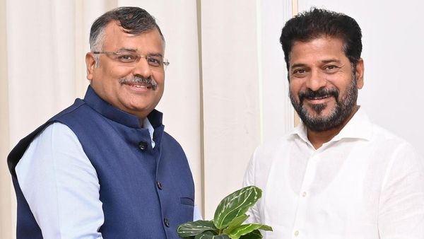 బానిస బ్రతుకులు బ్రతుకుతున్నాం.. సీఎం రేవంత్ రెడ్డికి, డీజీపీకి పోలీస్ కుటుంబాల సంచలన లేఖ!