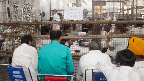 హర్యానా ఓట్ల లెక్కింపు తీరుపై కాంగ్రెస్‌లో అనుమానాలు?