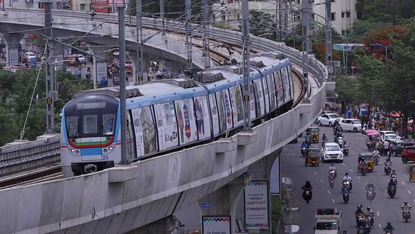 హైదరాబాద్ మెట్రో రైలు ప్రాజెక్ట్.. అధునాతన హంగులు.. అదిరిపోయే అప్డేట్!