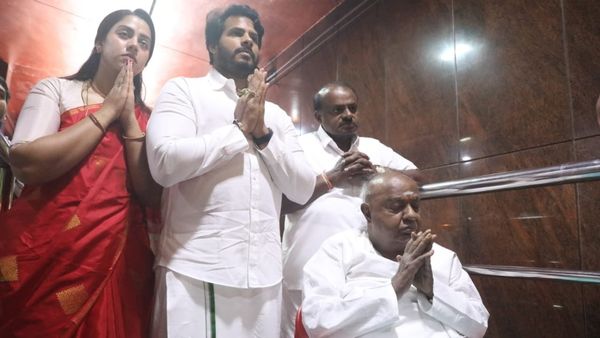 మాజీ ముఖ్యమంత్రుల తనయులు- రసవత్తర పోరు