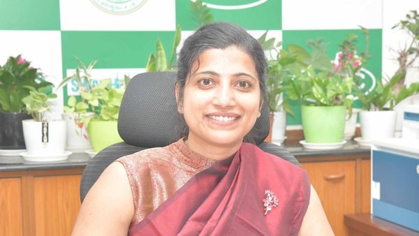 ఆమ్రపాలి ఔట్, వారితో సహ - ఏపీలో కీలక బాధ్యతలు ఫిక్స్..!!