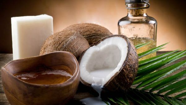 కొబ్బరినూనె ఆరోగ్యంతో పాటు అందంపై చేసేను అద్భుతాలు.. తెలుసుకోండి!