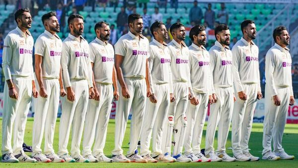 వరల్డ్ గ్రేటెస్ట్ ప్లేయర్లల్లో టీమిండియా పేసర్