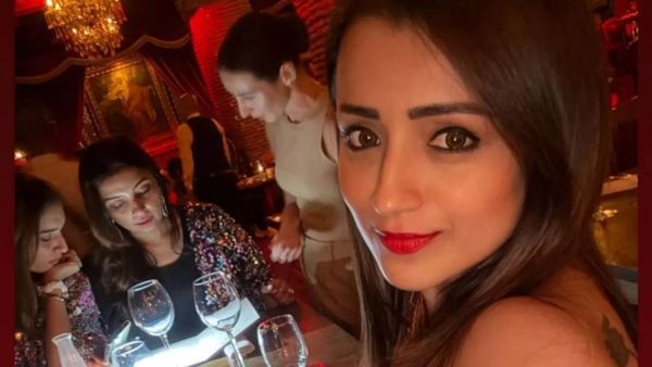  స్టార్ హీరోతో కలిసి వెకేషన్‌కు వెళ్లిన త్రిష..?
