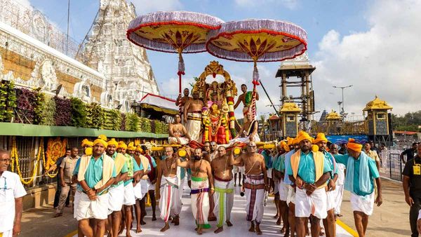 TTD: భక్తులకు సంతృప్తికర దర్శనం - మాడ వీధుల్లో మాస్టర్ ప్లాన్..!!