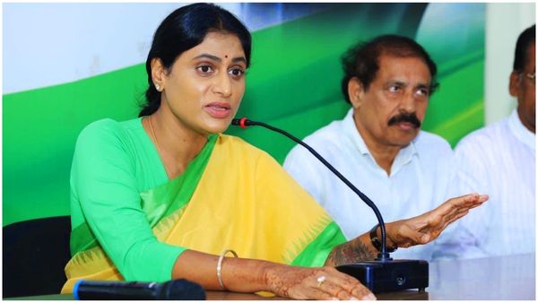 వైఎస్ షర్మిల వ్యాఖ్యలపై వైసీపీ రియాక్షన్ ఇదే- దుష్టుల చేతిలో పావుగా మారి.. !
