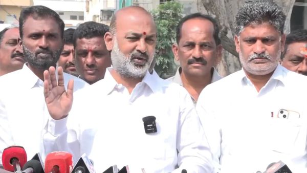 Bandi Sanjay: తెలంగాణలో మహారాష్ట్ర ఫలితాలే వస్తాయి..  బండి సంజయ్..