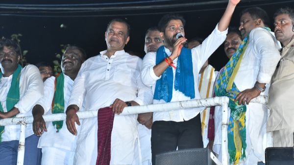 మూసీ ప్రక్షాళన, బుల్డోజర్ ఎవరు ఆపినా ఆగవు: తేల్చేసిన రేవంత్ రెడ్డి