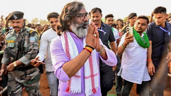 సీఎంగా సోరెన్ ప్రమాణ స్వీకారం ముహూర్తం ఖరారు..!!