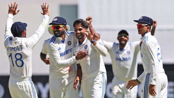 ఆసీస్ గడ్డ పై టీం ఇండియా ఘన విజయం - బూమ్రా, సిరాజ్ మేజిక్..!!