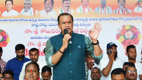 రైతు భరోసా, ఇందిరమ్మ ఇళ్ల పథకం ముహూర్తం ఇదే: కేసీఆర్ దీక్షపై కోమటిరెడ్డి సంచలనం