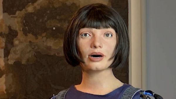 Robo Art: రోబో పెయింటింగ్‌కు ఆర్ట్ వరల్డ్‌ ఫిదా.. కళాకృతి విలువ తెలిస్తే కళ్లు తిరగాల్సిందే..