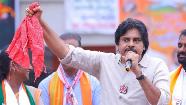 పట్టు బిగిస్తున్న పవన్ - ఢిల్లీ బిగ్ గేమ్, టీడీపీ అలర్ట్..!!
