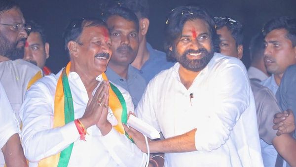 పవన్ పంతం నెగ్గుతుందా?