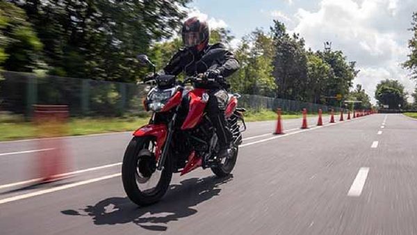 Bike Milage: మీ బైక్ మైలేజీ తగ్గిందా..? ఈ కింది తప్పులు చేస్తున్నారేమో చూస్కోండి..?