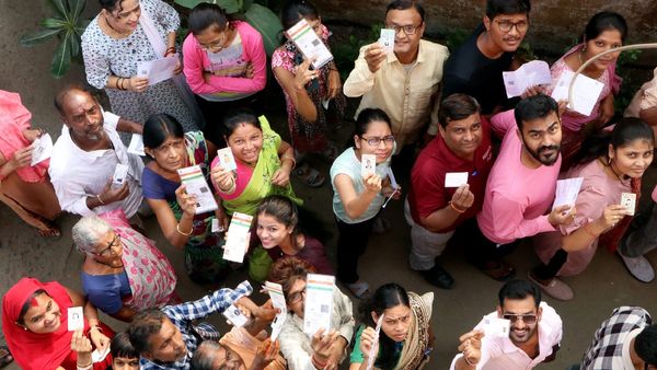 Maharastra Turnout: 30 ఏళ్లలో అత్యధికంగా మహా పోలింగ్-ఎన్డీయేలో ఆందోళన..?