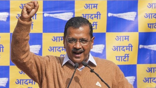 కేజ్రీవాల్ దూకుడు - తొలి జాబితా ప్రకటన..!!