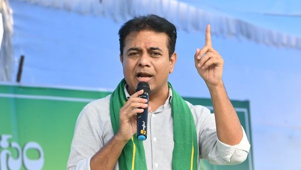 తెలంగాణ ప్రజలకు క్షమాపణలు చెప్పాలి: ఖర్గే వ్యాఖ్యలతో కాంగ్రెస్‌పై కేటీఆర్ ఫైర్