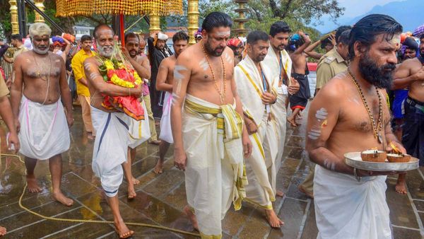 ఏపీలో అర్చకులకు ప్రభుత్వం శుభవార్త