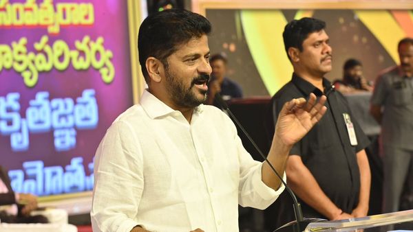 నక్కతోక తొక్కిన ఓరుగల్లు వాసులు.. సీఎం రేవంత్ వరాలు!