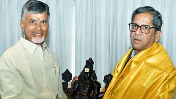 చంద్రబాబుకు జస్టిస్ ఎన్వీ రమణ కీలక ప్రతిపాదన - ఆమోదిస్తే..!!