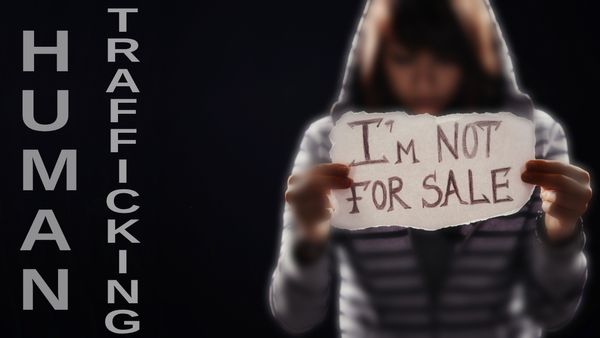 షాకింగ్: విశాఖలో బాలికల అక్రమరవాణా గుట్టు రట్టు!