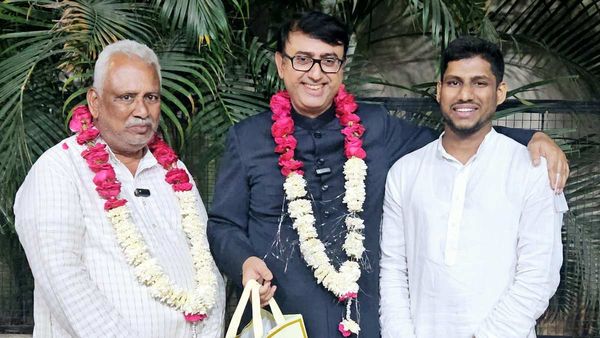 NRI News: విదేశాంగ శాఖ సాయంతో హైదరాబాద్ కు తిరిగొచ్చిన యువకుడు..