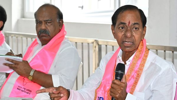  ఇక సమరమే, టార్గెట్ రేవంత్ - కేసీఆర్ కీలక నిర్ణయం..!!