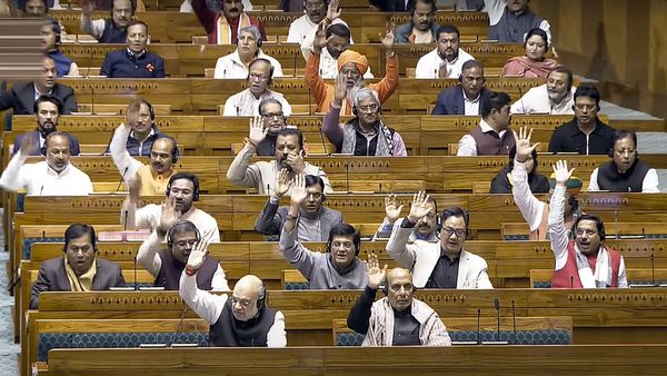 జమిలి బిల్లులు నెగ్గడం కష్టమేనా ? కీలక సవాళ్లు-కేంద్రం ఏం చేయబోతోంది ?