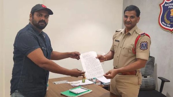 పోలీసుల విచారణలో మంచు మనోజ్ చెప్పింది ఇదే..!!