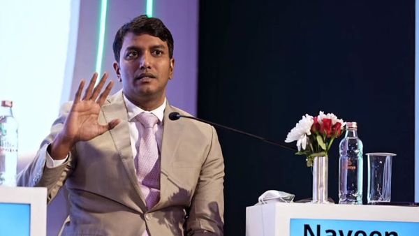 ఐఏఎస్ నవీన్ కుమార్ స్ఫూర్తితో: కాకినాడలో కేన్సర్ స్క్రీనింగ్ కోసం ఉచిత వైద్య శిబిరం..!!