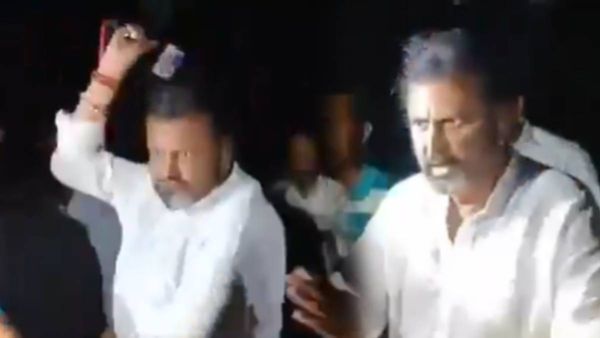 మీడియాపై దాడి చేసిన మోహన్ బాబు