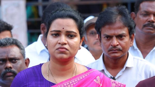 ఆధారాలతో దొరికేసిన విడదల రజనీ - ఐపీఎస్ తో సహా, వాట్ నెక్స్ట్..!!