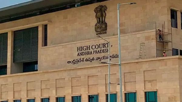 కాపు రిజర్వేషన్ల పై హైకోర్టులో కీలక పరిణామం- సముచితమేనా..!!